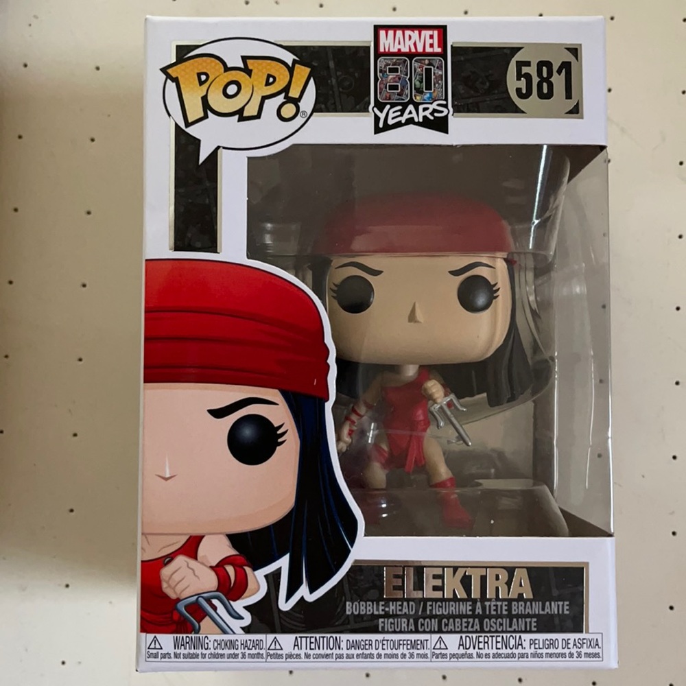 FUNKO POP MARVEL ELEKTRA 581 NWT